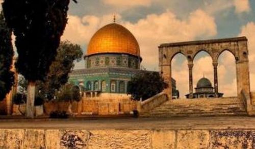 Al-Quds (Jerusalem) is not the Capital of the Jewish entity but its Tomb!