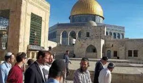 The Jewish entity Tightens its Grip on Al-Aqsa while the Traitorous Regimes of the Muslim Lands Direct their Armies at their Muslim Brothers