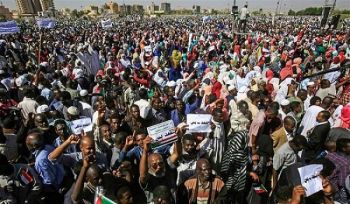 F&amp;A: Was hat es mit den Protesten im Sudan auf sich?