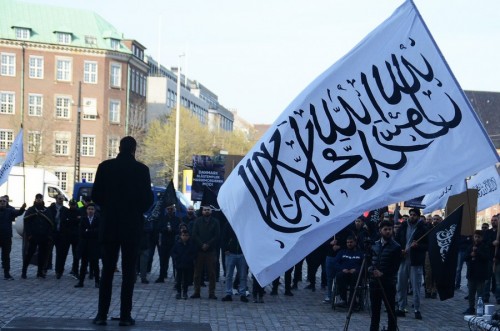 Danimarka: Hindistan&#039;ın Müslümanlara yönelik kanlı zulmüne ve Danimarka hükümetinin ikiyüzlülüğüne karşı gösteri!