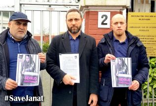 یورپ: اسیر محترمہ جنت بیسپالوا کی حمائیت میں  حزب التحریر کا ایک وفد روس کی ایمبیسی گیا