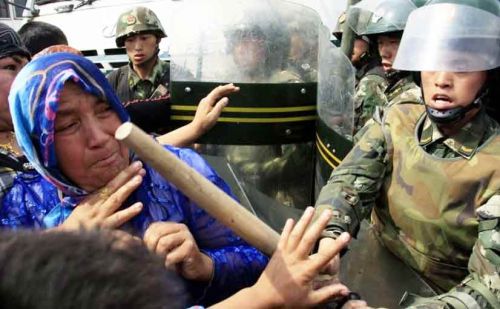 چین کی آمرانہ حکومت نے ایغور کے مسلمان بچوں کے خلاف الحاد کی مہم تیز کر دی