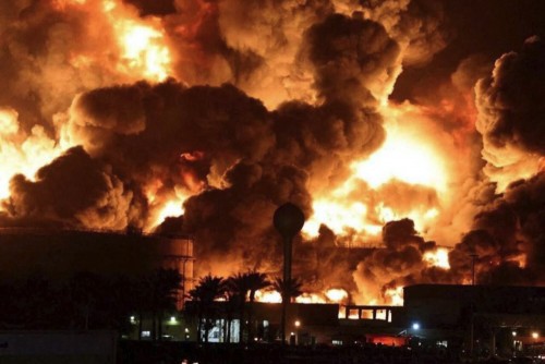 Amerika, Yemen’i Vahşice Bombalıyor, Ama Ordularımız Ne Yemen Ne de Gazze’yi Desteklemek İçin Parmağını Bile Kıpırdatmıyor!